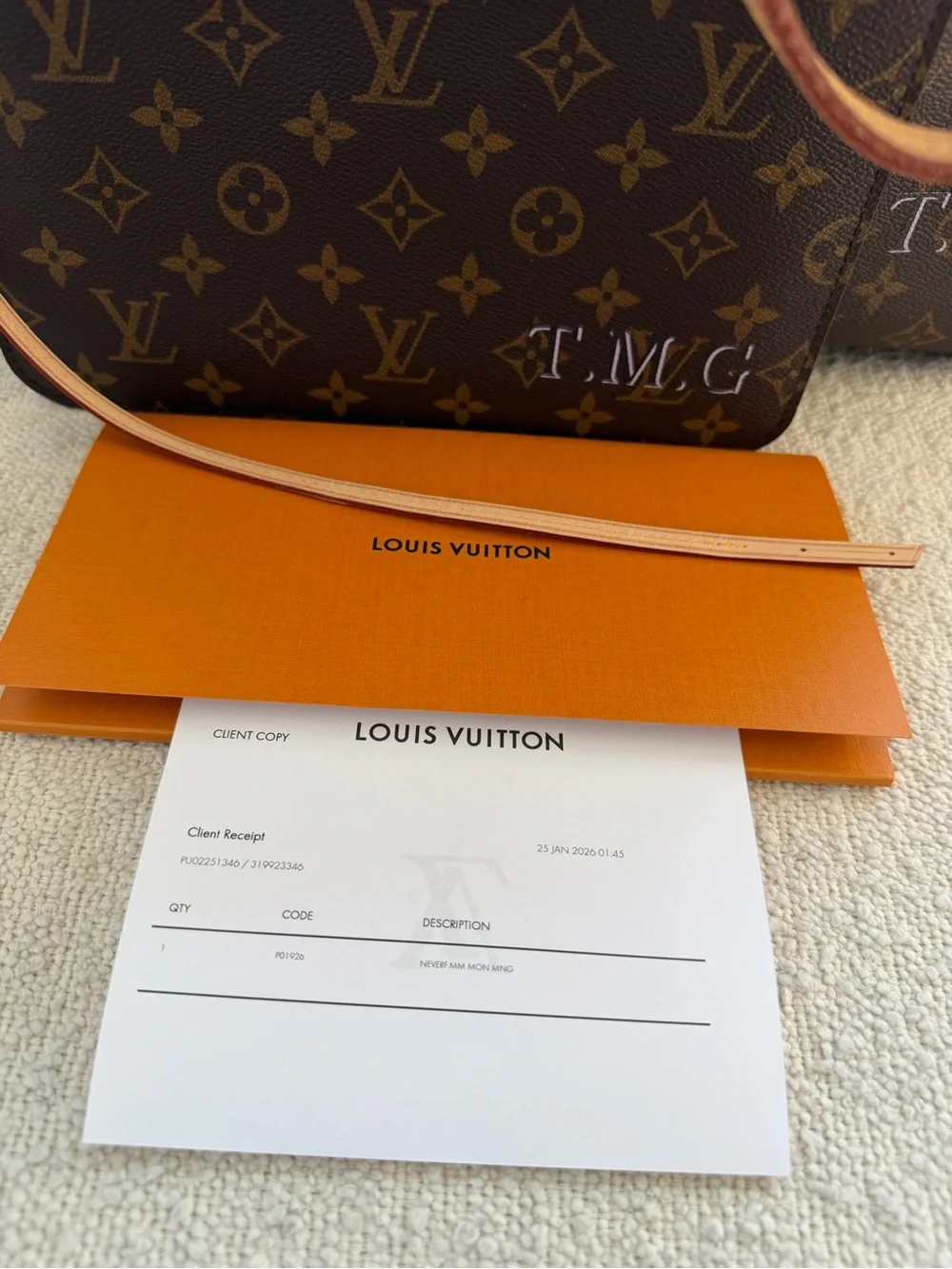 NWT Authentic Louis Vuitton Neverfull MM Tote 2026